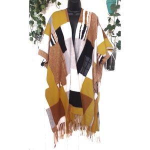 Do everything in love geometric kimono